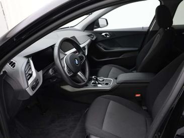 BMW Série 1 Berline 118i — photo 6