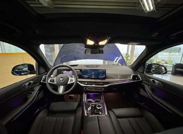 BMW X7 XDrive40d 2024 — photo 31