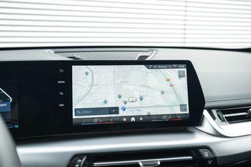BMW X1 XDrive25e — photo 20