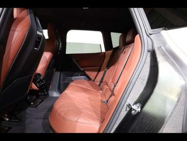 BMW IX XDrive60 — photo 10