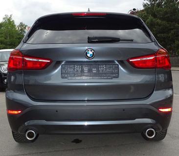 BMW X1 SDrive20i — photo 7