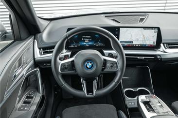 BMW X1 XDrive25e — photo 28
