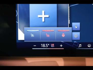 BMW IX XDrive60 — photo 17