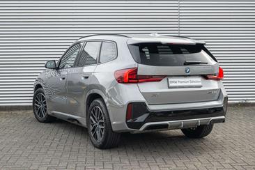 BMW X1 XDrive25e — photo 33
