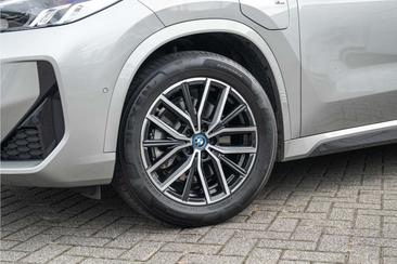 BMW X1 XDrive25e — photo 35