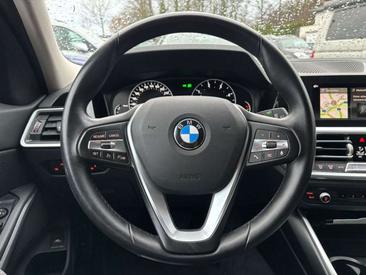 BMW Série 3 Berline 330d — photo 8