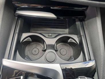 BMW Série 5 523i — photo 17