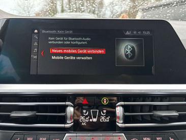 BMW Série 3 Berline 330d — photo 13