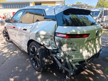 BMW IX XDrive45 — photo 4