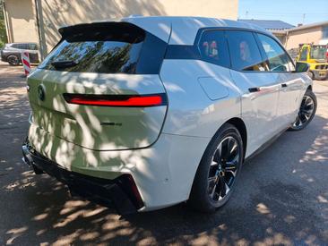 BMW IX XDrive45 — photo 6