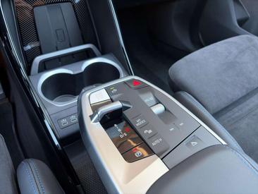 BMW X1 SDrive18i — photo 12