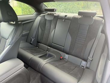 BMW Série 2 220d — photo 15