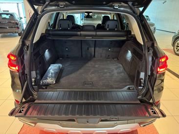 BMW X5 XDrive30d — photo 8