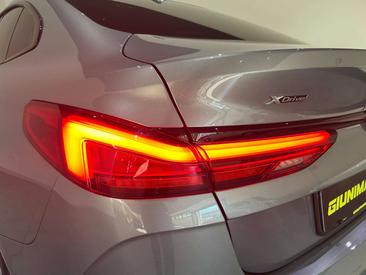 BMW Série 2 220d — photo 14