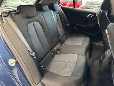 BMW Série 1 Berline 120d — photo 12