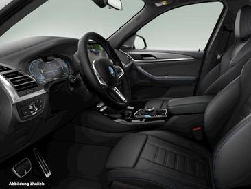 BMW iX3 — photo 2