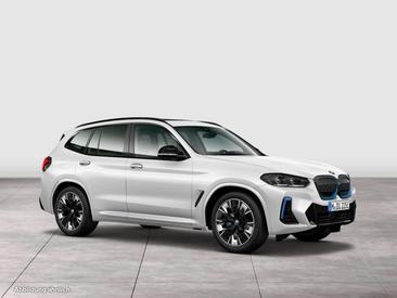 BMW iX3 — photo 9