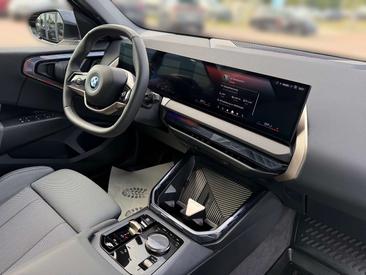 BMW X3 30e XDrive — photo 11