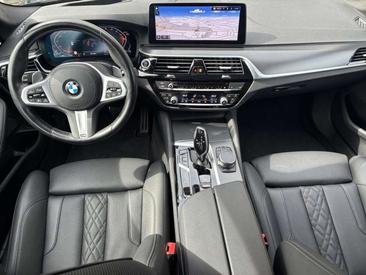 BMW Série 5 520d — photo 13