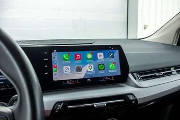 BMW 218 Active Tourer I — photo 15