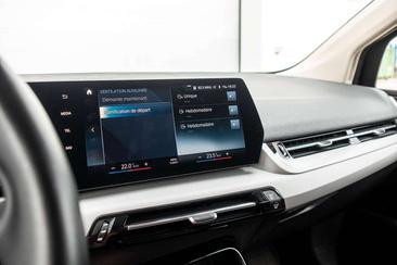 BMW 218 Active Tourer I — photo 23