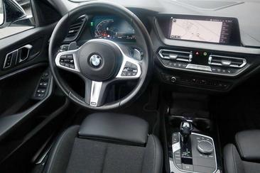 BMW Série 1 Berline 118d — photo 9
