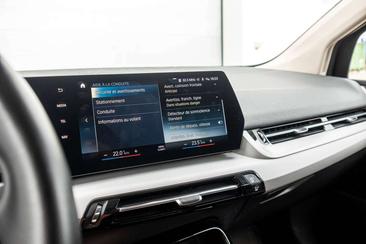 BMW 218 Active Tourer I — photo 25