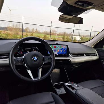 BMW X1 SDrive18i — photo 7