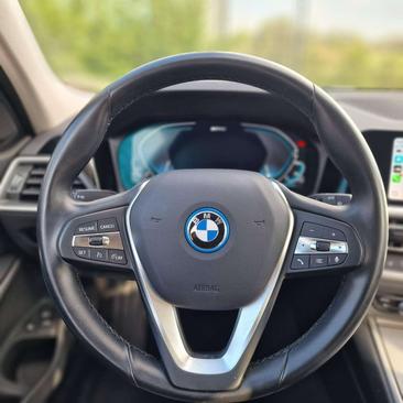 BMW Série 3 Berline 320e — photo 10