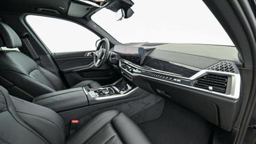 BMW X5 XDrive30d — photo 8