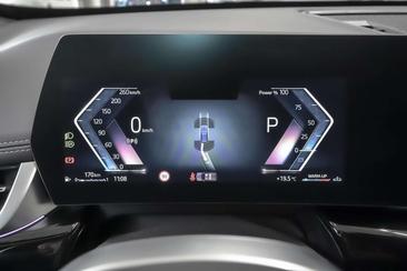 BMW X1 SDrive18d — photo 10
