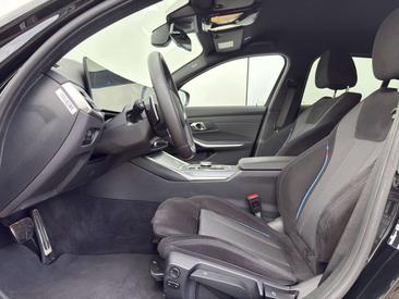 BMW Série 3 Berline 320d XDrive — photo 6