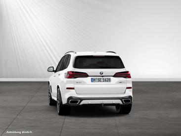 BMW X5 XDrive30d — photo 8