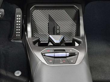 BMW iX3 — photo 12