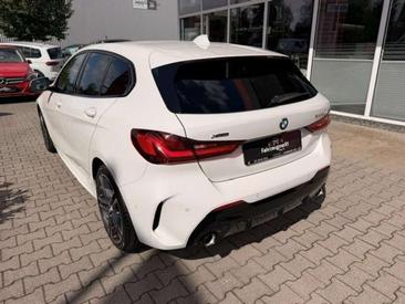 BMW Série 1 Berline 120d — photo 3