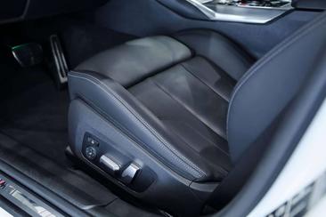 BMW M3 Berline Competition — photo 11