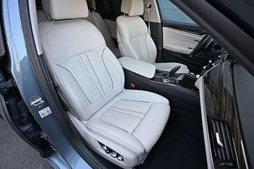 BMW Série 5 530e — photo 10