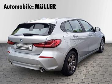 BMW Série 1 Berline 118d — photo 5