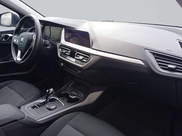BMW Série 1 Berline 118d — photo 7