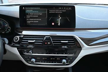 BMW Série 5 530e — photo 18