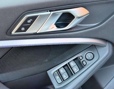 BMW Série 2 220d — photo 15