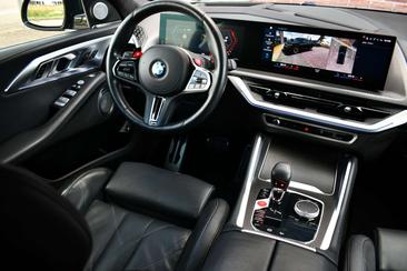 BMW XM 50e — photo 2