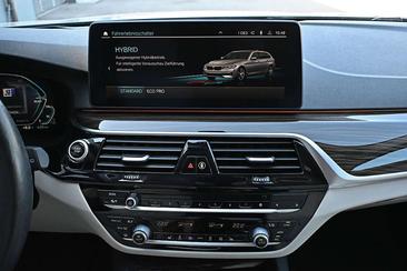 BMW Série 5 530e — photo 25