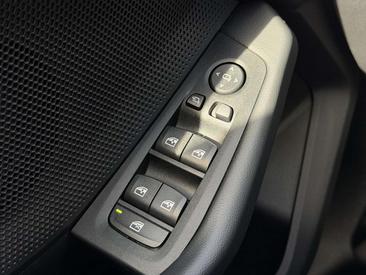 BMW Série 1 118i — photo 12