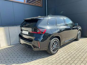 BMW IX1 XDrive30 — photo 11