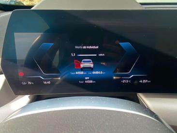 BMW IX1 XDrive30 — photo 7