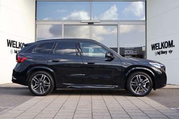 BMW IX1 EDrive20 — photo 7