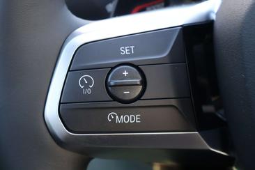 BMW IX1 EDrive20 — photo 17