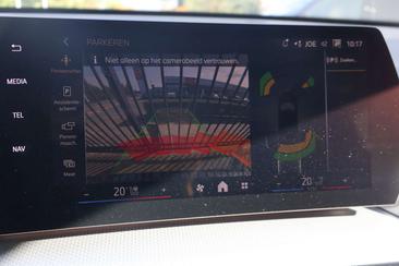 BMW IX1 EDrive20 — photo 20