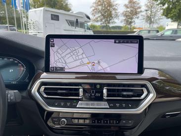 BMW X3 M40d — photo 11